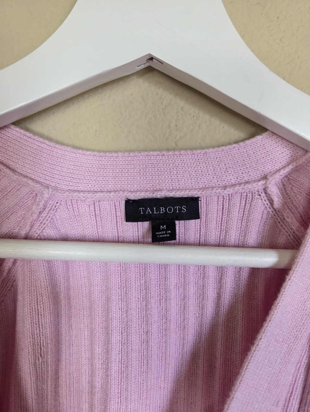 Talbots Soft Pink Ribbed V-Neck Button Cardigan - Picture 5 of 6